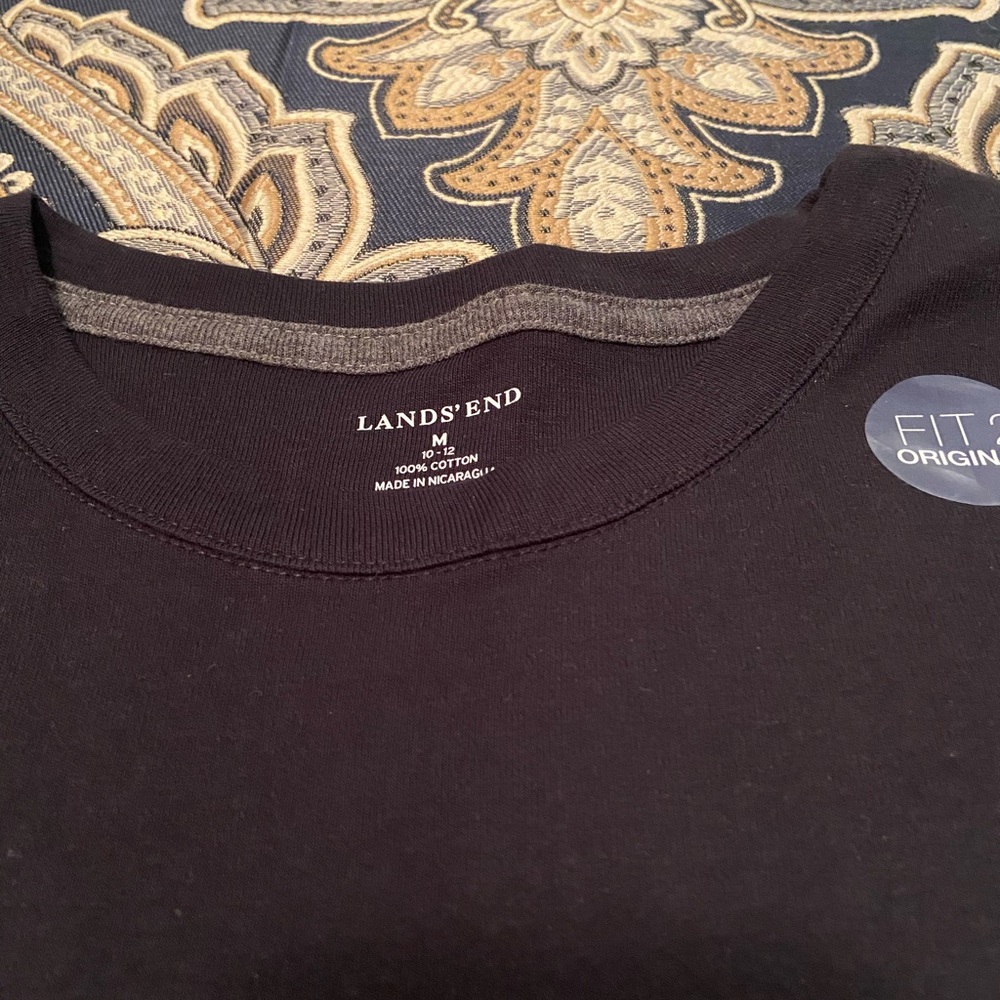 NWT Lands End tshirt
